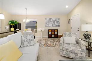 6417 Pine Breeze Run, Sarasota, FL 34243 - Photo 10
