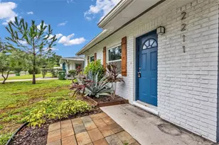 2211 21st St W, Bradenton, FL 34205 - Photo 6