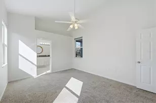 6998 Superior St Cir, Sarasota, FL 34243 - Photo 18