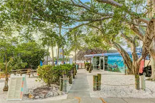 2630 Sunnybrook Dr, Sarasota, FL 34239 - Photo 42