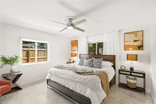 2630 Sunnybrook Dr, Sarasota, FL 34239 - Photo 18