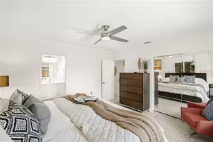 2630 Sunnybrook Dr, Sarasota, FL 34239 - Photo 20