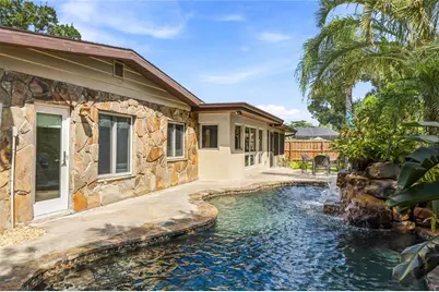 2630 Sunnybrook Drive, Sarasota, FL 34239 - Photo 30