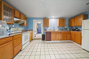2922 Sample Loop, Tampa, FL 33619 - Photo 6