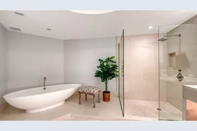 3010 Grand Bay Boulevard #416, Longboat Key, FL 34228 - Photo 32