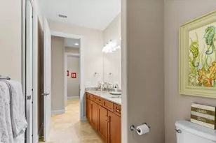 8227 Varenna Dr, Sarasota, FL 34231 - Photo 22