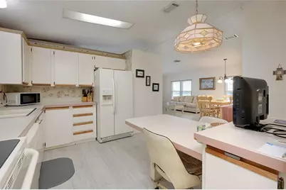 8905 34th Avenue E, Palmetto, FL 34221 - Photo 14