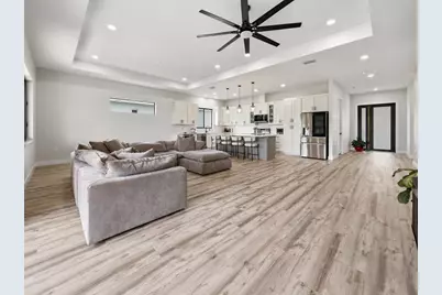 137 David Boulevard, Rotonda West, FL 33947 - Photo 8
