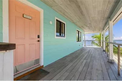 901 Chapin Boulevard, Englewood, FL 34223 - Photo 2