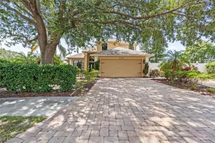 1009 45th St E, Bradenton, FL 34208 - Photo 10