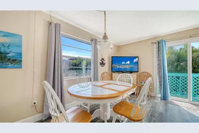 2514 Avenue B, Bradenton Beach, FL 34217 - Photo 58