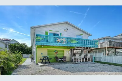 2514 Avenue B, Bradenton Beach, FL 34217 - Photo 1