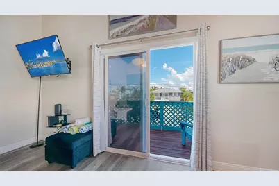 2514 Avenue B, Bradenton Beach, FL 34217 - Photo 38