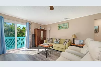 2514 Avenue B, Bradenton Beach, FL 34217 - Photo 56