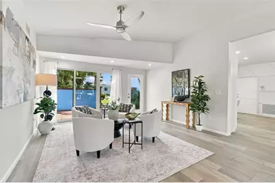 528 Key Royale Drive, Holmes Beach, FL 34217 - Photo 8