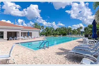 8013 Stirling Falls Circle, Sarasota, FL 34243 - Photo 46