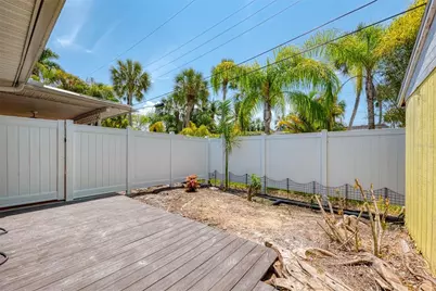 405 80th Street #B, Holmes Beach, FL 34217 - Photo 24