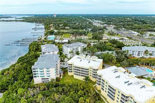 250 Hidden Bay Dr, Osprey, FL 34229 - Photo 52