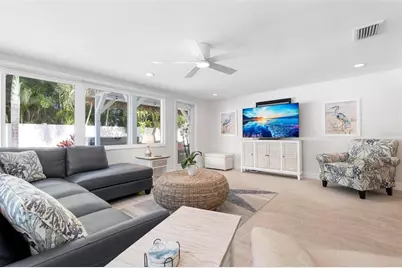 504 69th Street, Holmes Beach, FL 34217 - Photo 26