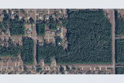 7009 Liberty Street, Navarre, FL 32566 - Photo 2