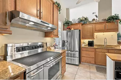 2805 Norwood Lane, Venice, FL 34292 - Photo 18