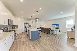 497 Firebush Dr, Nokomis, FL 34275 - Photo 8