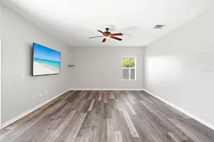 909 Meadow Glade Dr, Ruskin, FL 33570 - Photo 14