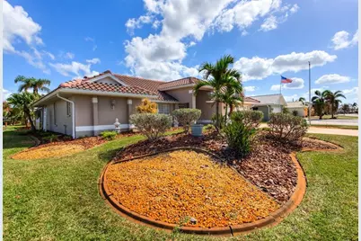 12 Brentwood Lane, Englewood, FL 34223 - Photo 4