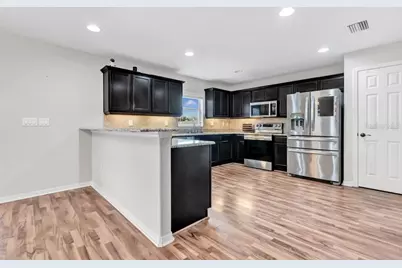 3057 Grand Preserve Boulevard, Mulberry, FL 33860 - Photo 10