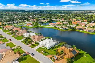 3715 72nd Ave Cir E, Sarasota, FL 34243 - Photo 42