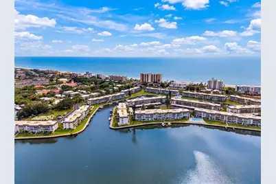 4330 Falmouth Drive #107, Longboat Key, FL 34228 - Photo 4