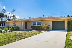 404 Briarwood Rd, Venice, FL 34293 - Photo 1
