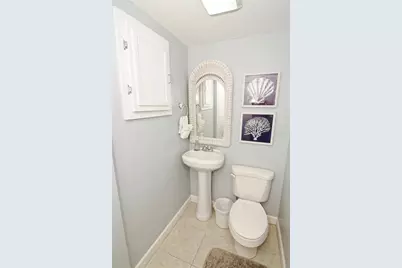 2219 Avenue C, Bradenton Beach, FL 34217 - Photo 18