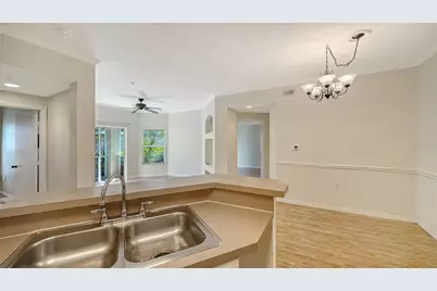 5168 Northridge Road #103, Sarasota, FL 34238 - Photo 10