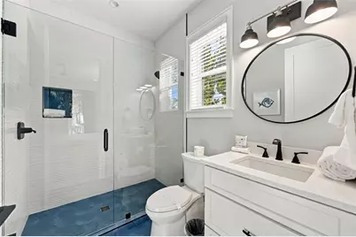 104 5th Street S, Bradenton Beach, FL 34217 - Photo 26