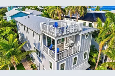 104 5th Street S, Bradenton Beach, FL 34217 - Photo 66