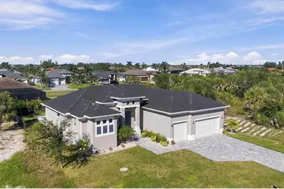 15715 Viscount Circle, Port Charlotte, FL 33981 - Photo 4