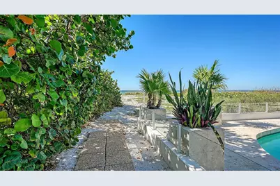 6061 Gulf Of Mexico Drive, Longboat Key, FL 34228 - Photo 70