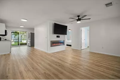 2201 54th Avenue Drive W, Bradenton, FL 34207 - Photo 32