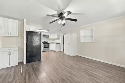 2311 49th Street E, Palmetto, FL 34221 - Photo 8