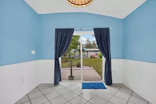844 86th Ave N, Saint Petersburg, FL 33702 - Photo 18