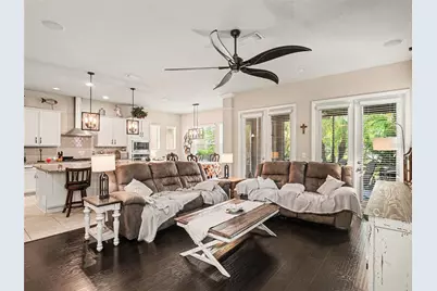 7508 Lantern Park Avenue, Apollo Beach, FL 33572 - Photo 2