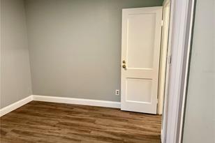 1032 Oakhill St, Lakeland, FL 33815