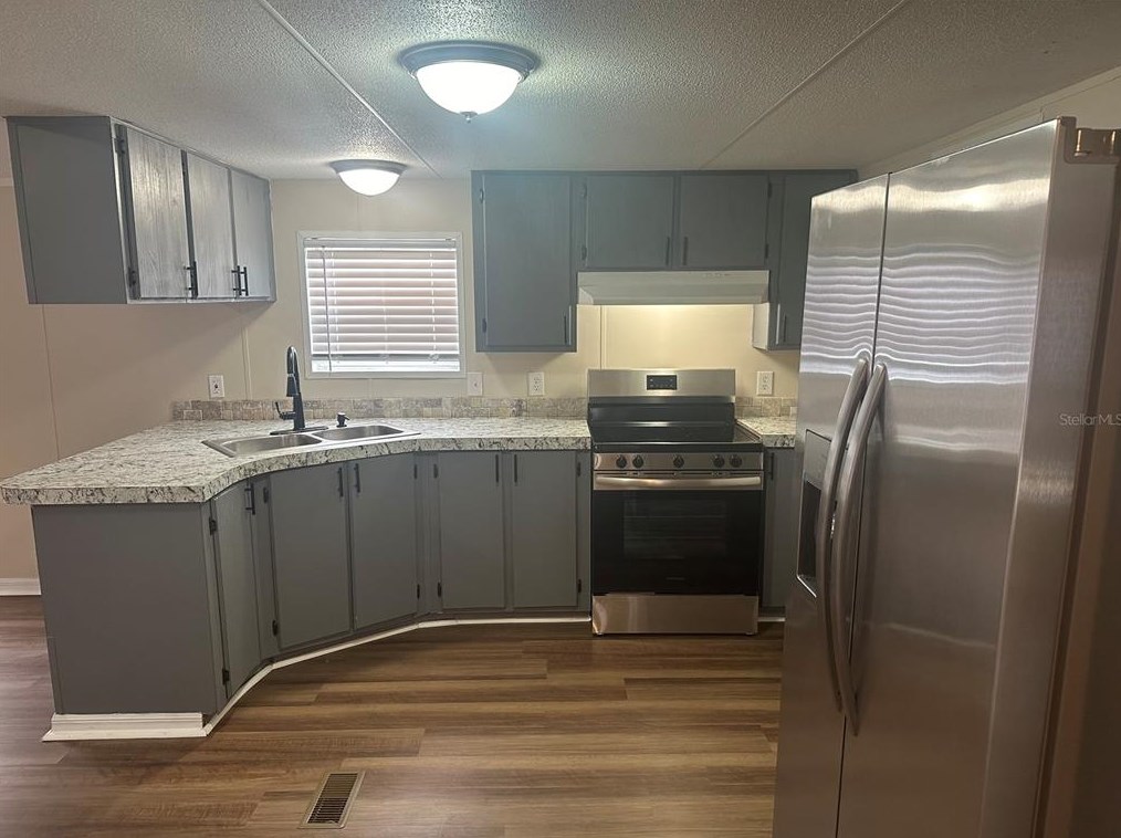 2401 Tumbleweed Trl, Lake Wales FL  33898-9644 exterior