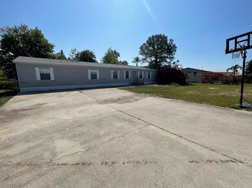 3802 Best Rd, Davenport, FL 33837-9407