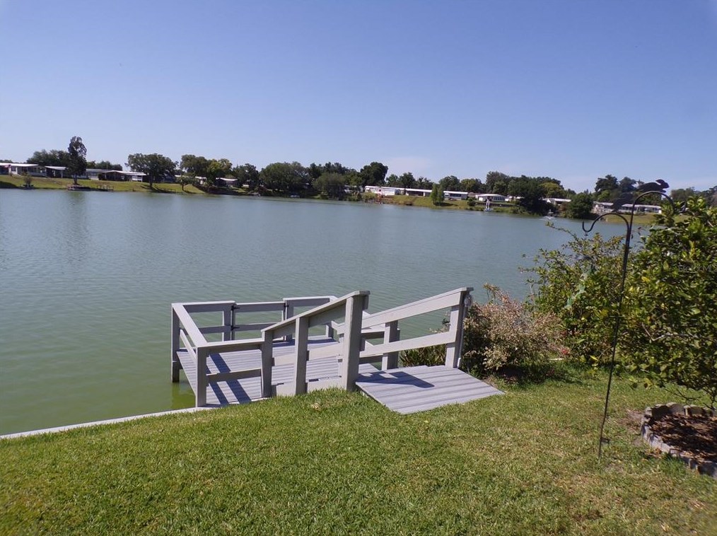 2055 Floral Ave, Bartow FL  33830-7126 exterior