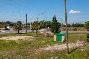 101 Eagle Lake Loop Rd E, Winter Haven, FL 33880 - Photo 1