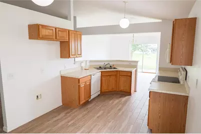 562 Stonewall Avenue, Haines City, FL 33844 - Photo 4