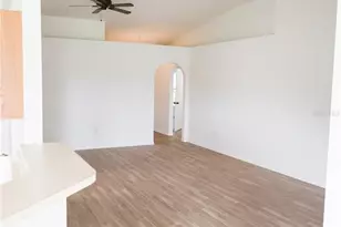 562 Stonewall Ave, Haines City, FL 33844 - Photo 8