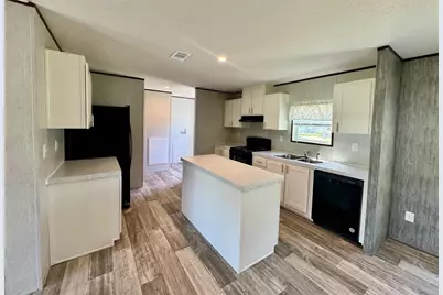 5040 1st Street NW, Lakeland, FL 33810 - Photo 4